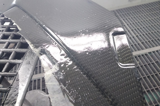 碳纤维制品表面孔隙缺陷的修补方法